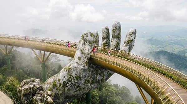 Ba Na Hills & Golden Bridge